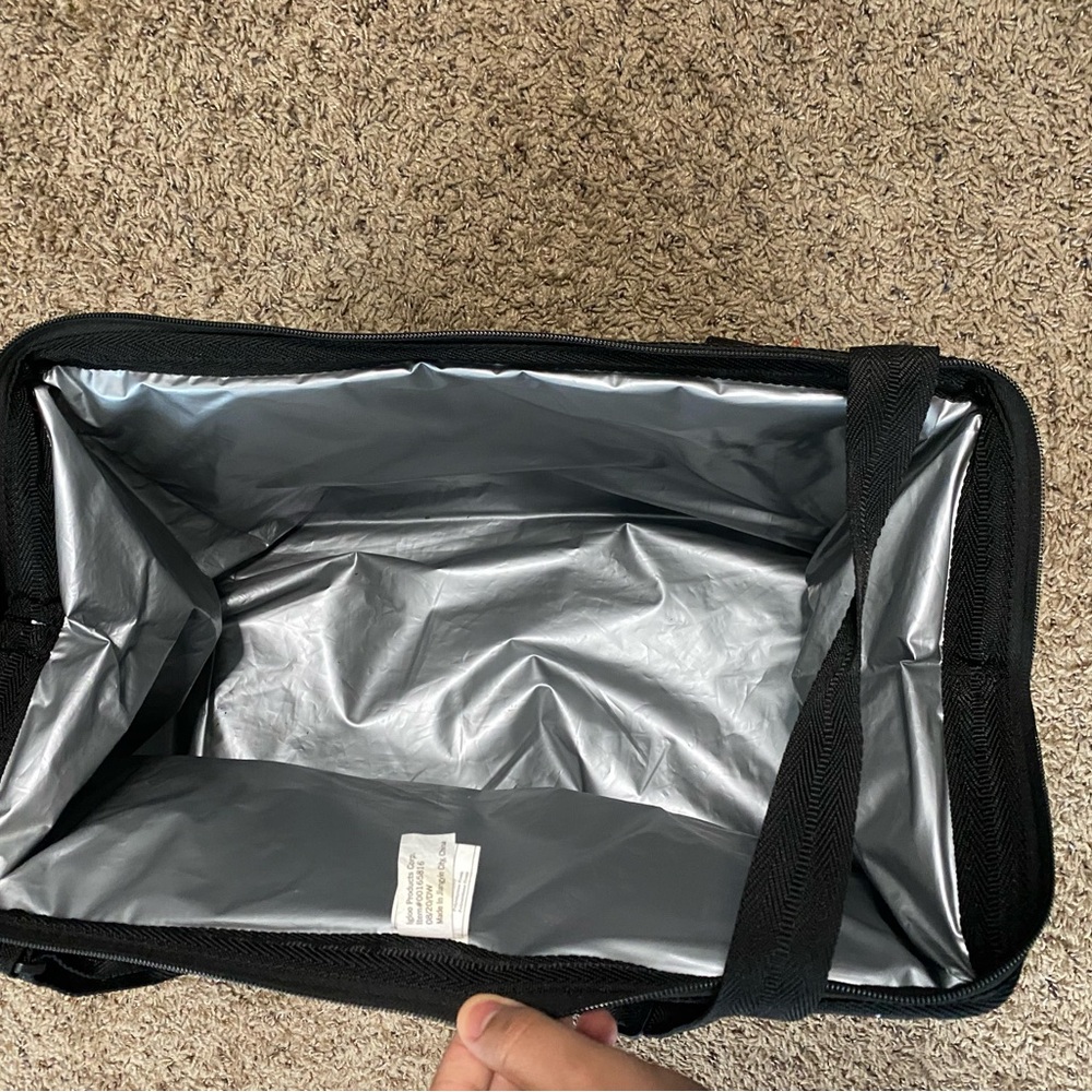 Igloo Max Cold Large Cooler Bag - image 4